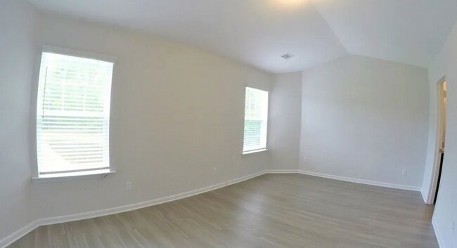 Photo - 31 SAW Unit 31 SAW