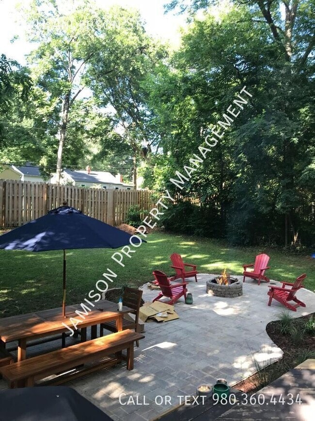 Photo - 1601 Anderson St