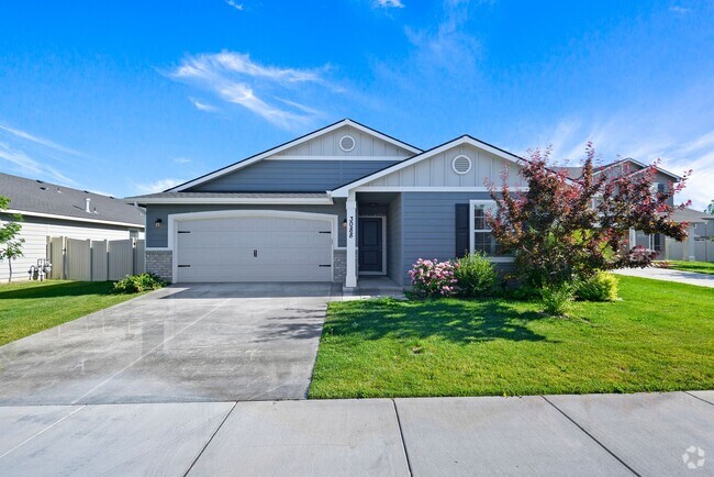Building Photo - Newer 3 Bedroom Home in Kuna _ Pet Friendl...
