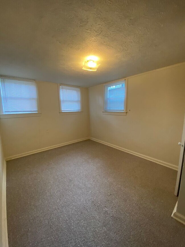 Photo - 619 Lapsley Ave