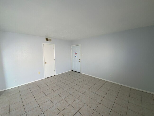 Photo - 3 Bedroom Single Story Home Available Near San Pedro Dr NE & McLeod Rd NE!