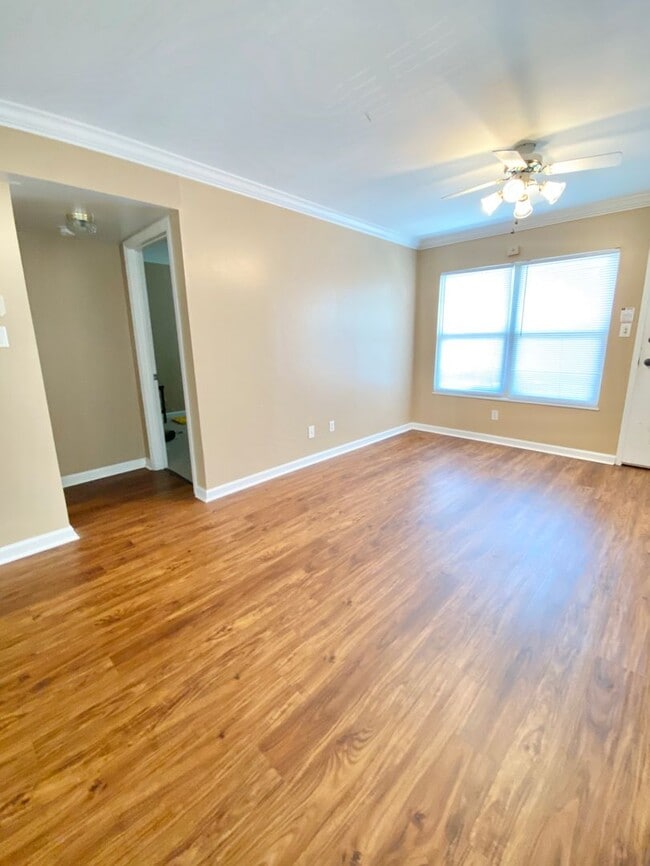 Photo - Laurel Villas #105 -3BR/2BA Available for AUGUST 2026 move in! Unit 105