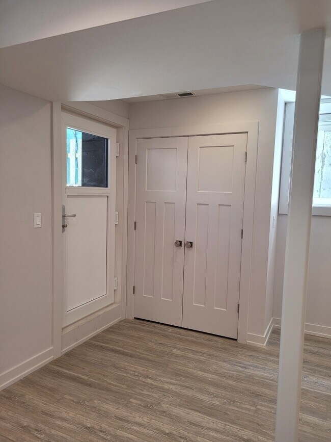 Photo - 3144 N Leavitt St