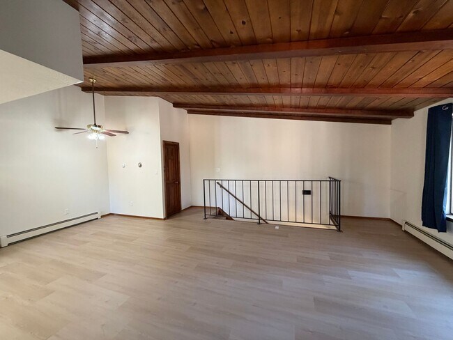 Photo - Tri-Level Lake Village Condo with Upgrades