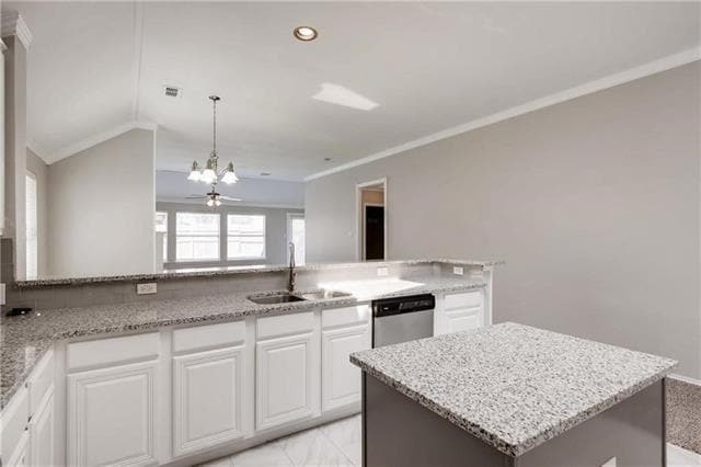 Photo - 2425 Ravenhurst Dr