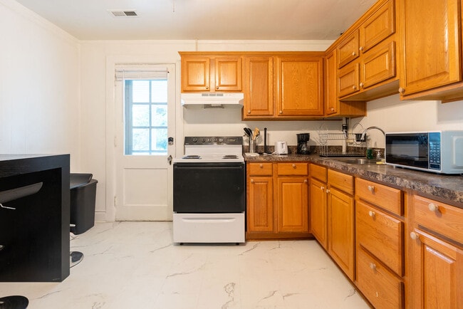 Photo - 315 Frederick St