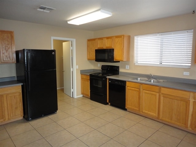 Photo - 3279 S Bowman Rd