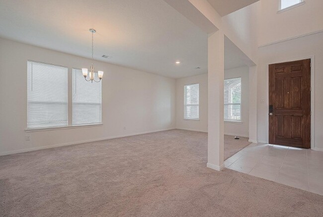 Photo - 5815 Texas Sage Dr