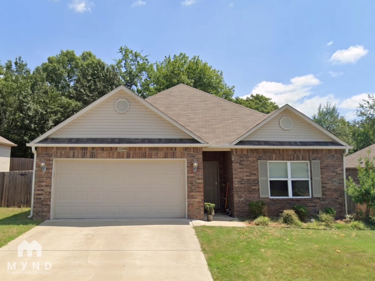 Photo - 2240 Mary Alice Dr