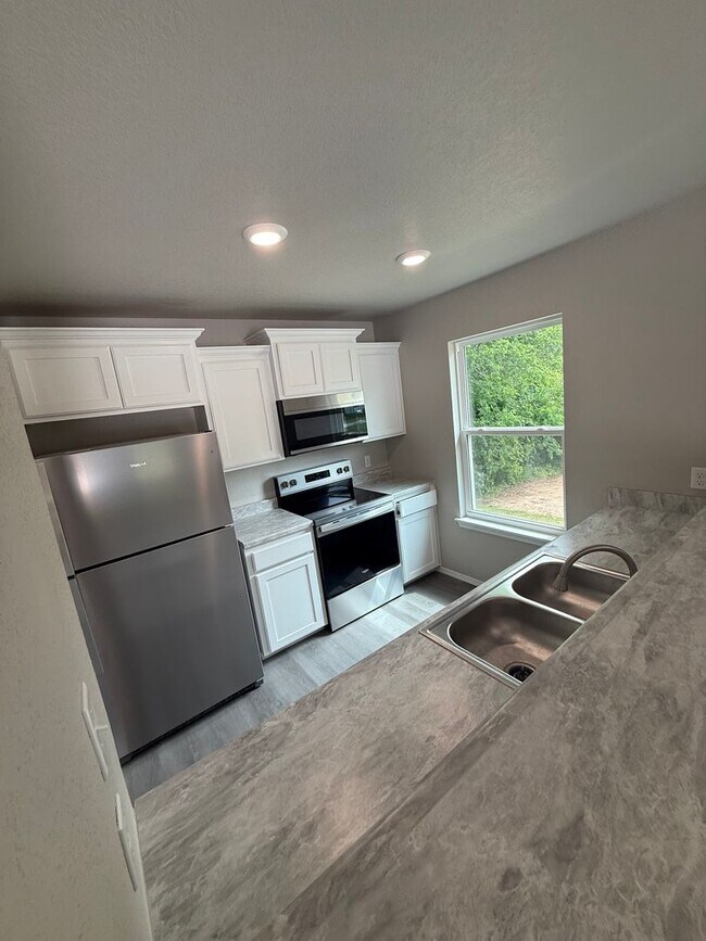 Photo - 1801 Wirsing Ave Unidad B