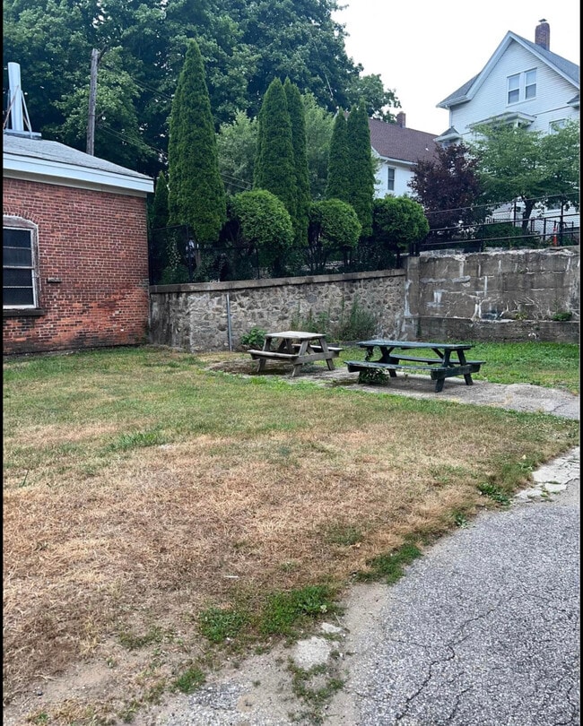 Photo - 32 Pleasant St Unit ThirdFloor#3