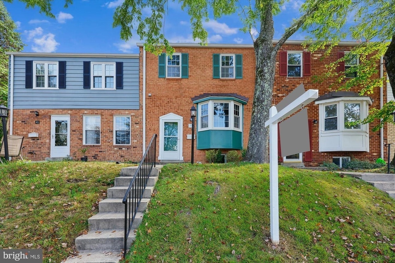 Photo - 39 Orchard Dr