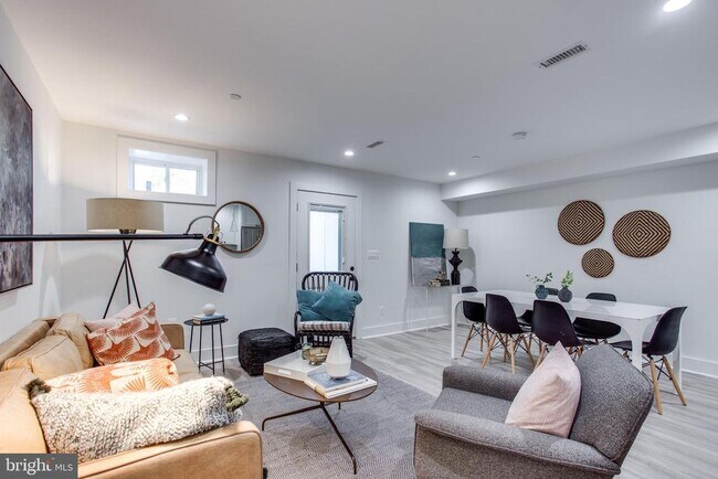 Photo - 22 Bryant St NW Unit 1