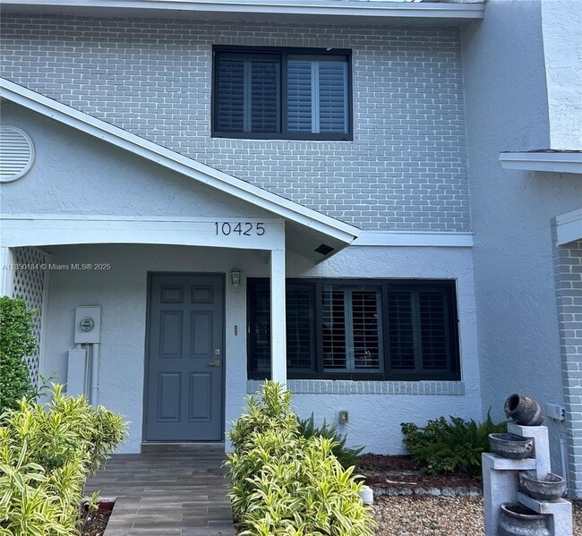Building Photo - 10425 NW 3rd St Rental