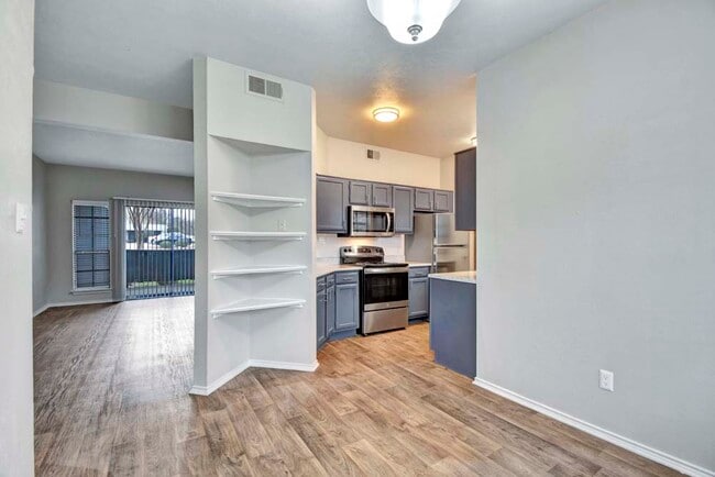 1303 Main