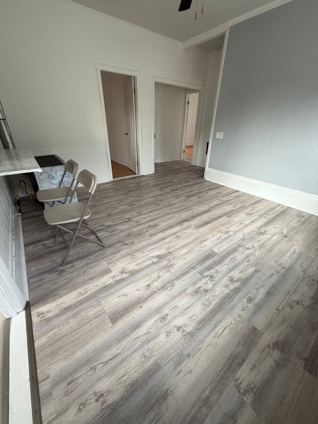 Photo - 191 West Ave Unit 2