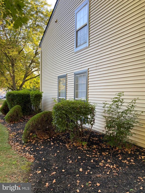 Photo - 1739 McNelis Dr