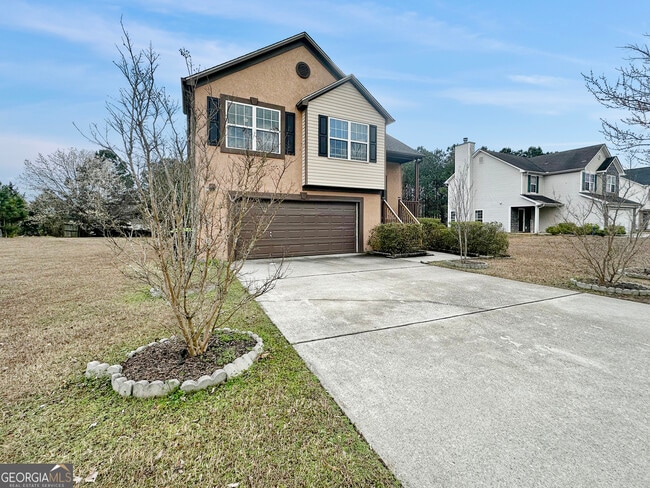 Photo - 105 Aprils Way