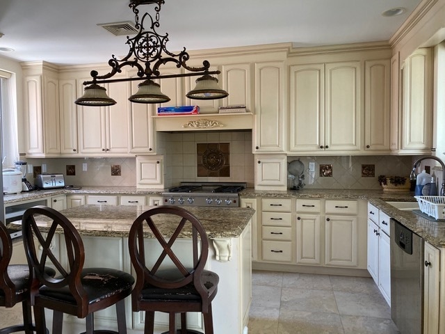 Photo - 758 56th St Unit 2