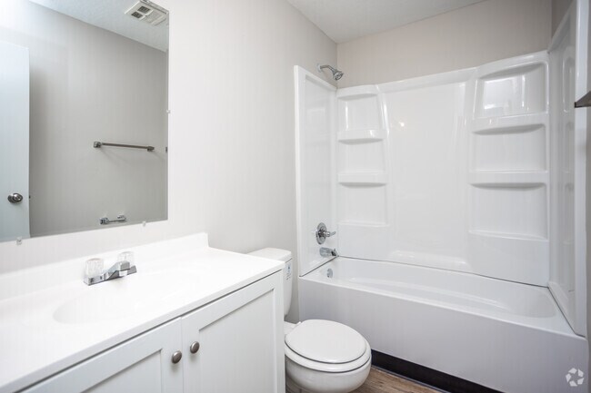 Studio - 475 SF - The Quarters on 9th