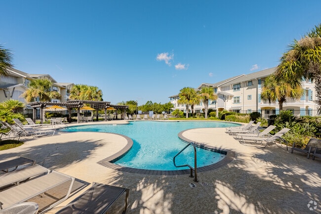 Sparkling Swimming Pool - Lakeside Apartments