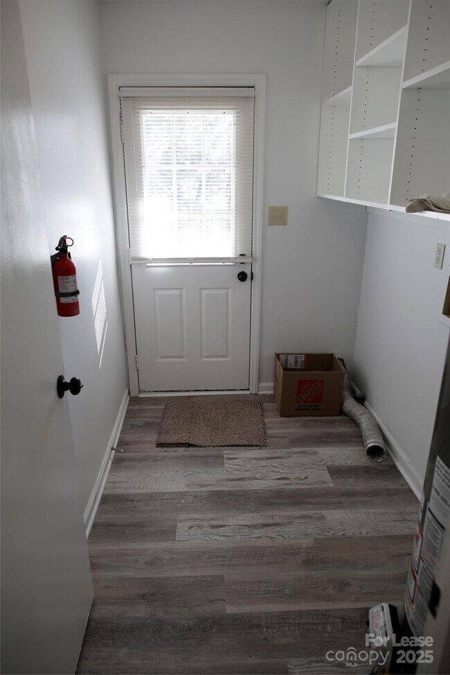 Photo - 7909 Carmel Rd