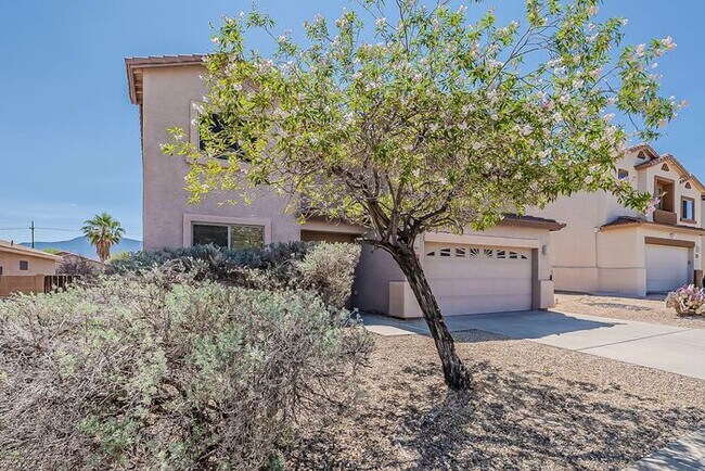 Photo - Pet-Friendly 4 Bedroom Rental in Tucson wi...