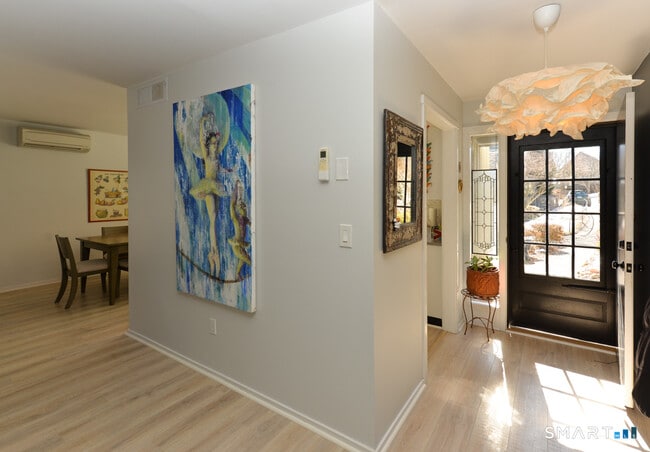 Photo - 44 Heritage Vlg Unit 44A