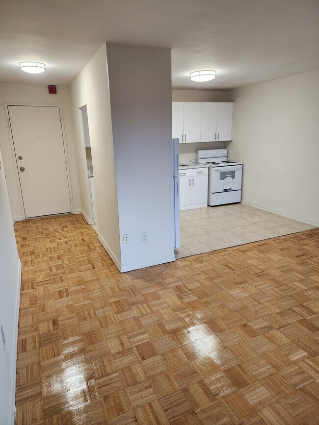 Photo - 3266 Weston Rd