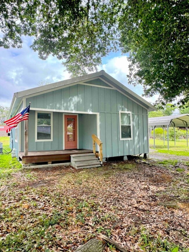 Photo - 1034 Core St