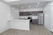 1BR, 1BA - 710SF - Dining Room