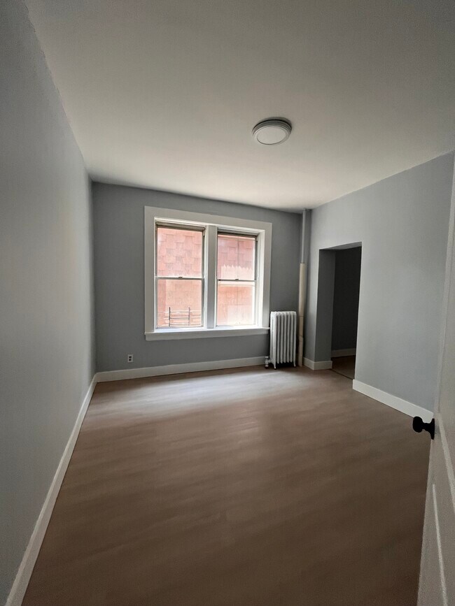 Photo - 121 Manhattan Ave Unidad 4