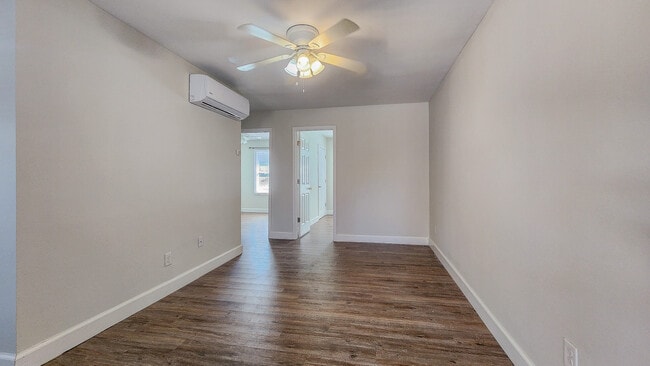 Photo - 1107 Melvin Dr Unidad C