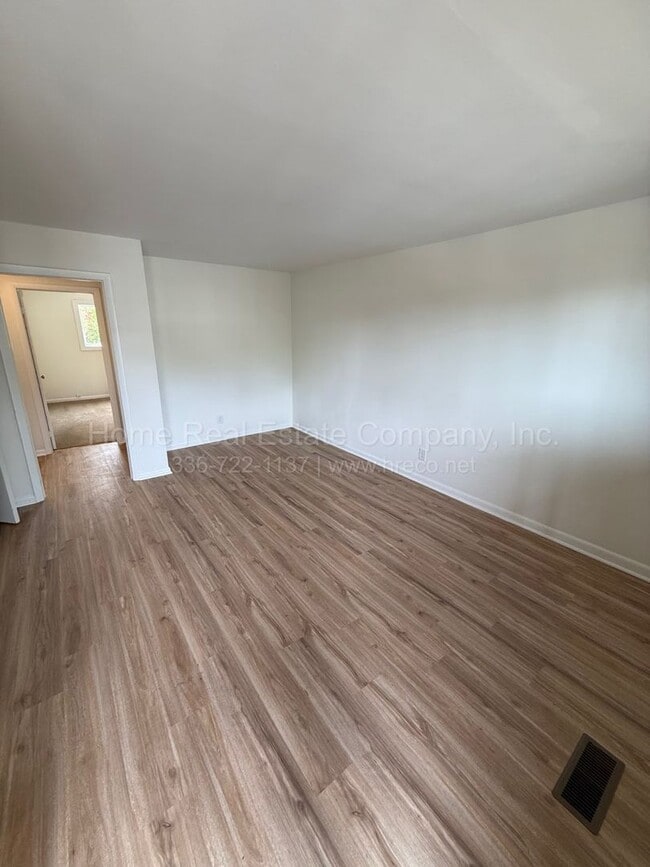 Building Photo - 632 Mulberry St SW Unit 632