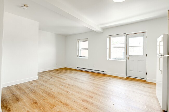 Photo - 539 Rue Prince Arthur O Unit 18