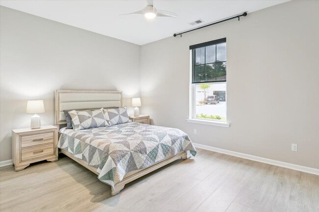 Photo - 220 Landshark Blvd