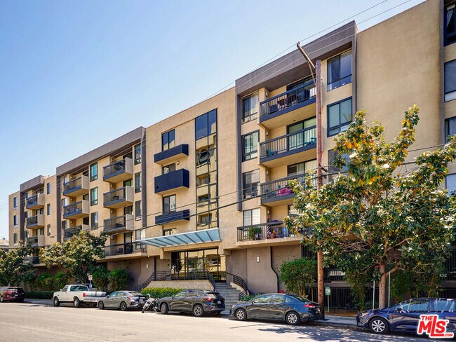 Photo - 7320 Hawthorn Ave Unit 222