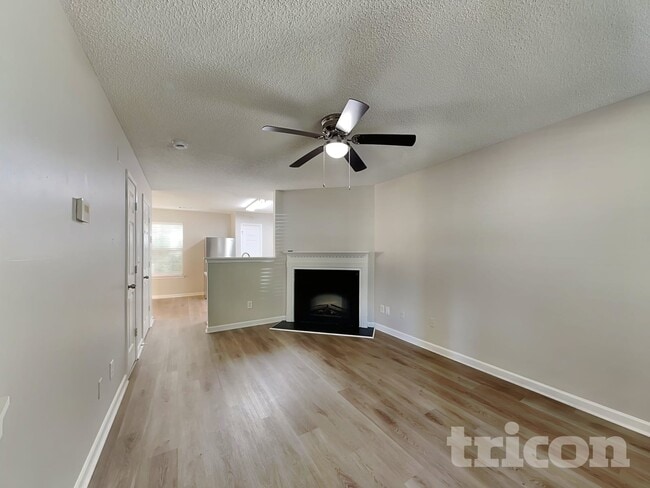 Photo - 3598 Brookstone Way