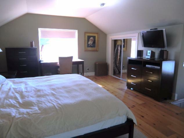 Photo - 440 Collingwood St