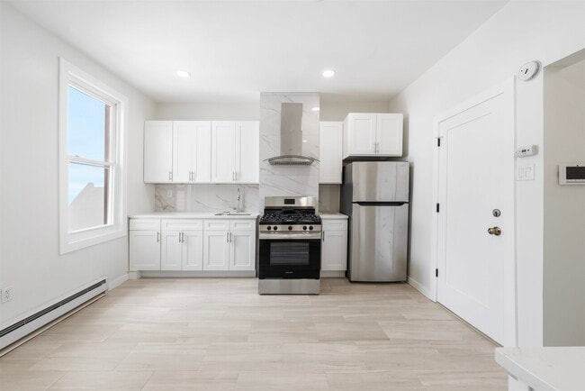 Photo - 600 67th St Unit 2