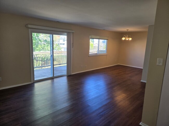 Photo - 23 Sandra Rd