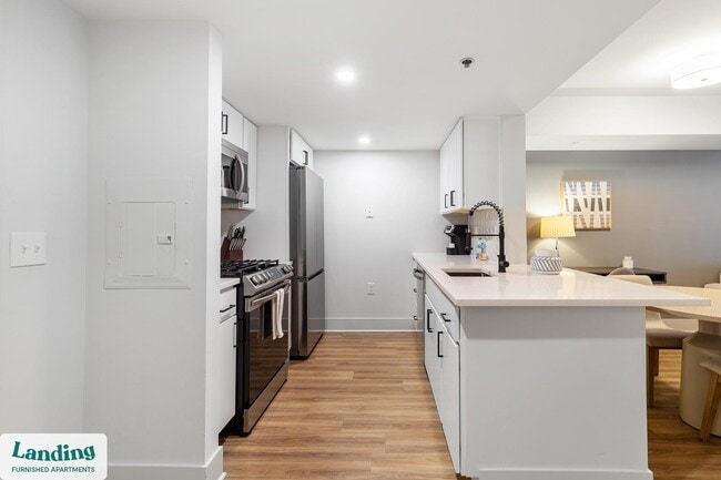 Photo - 1221 S Eads St Unit 02-0516.1407416