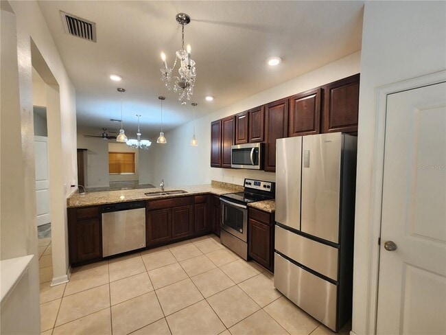 Photo - 1112 Hillhurst Dr