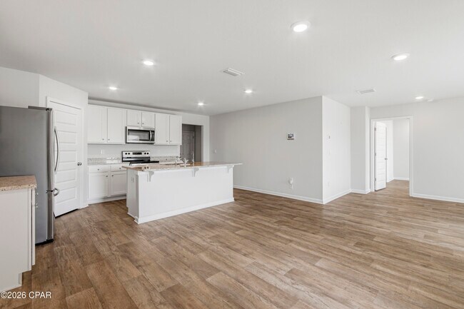 Photo - 256 Ryder Ln