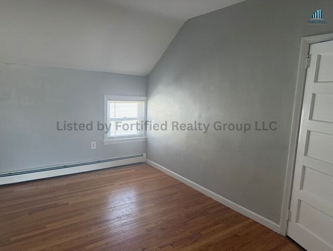 Photo - 94 Buffinton St Unit 3