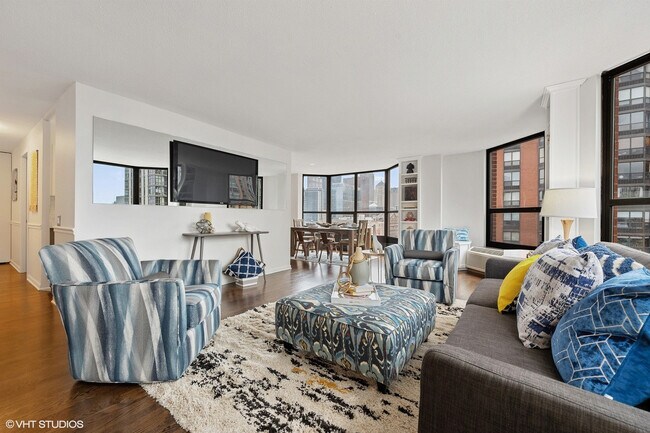 Photo - 901 S Plymouth Ct Unit 1703