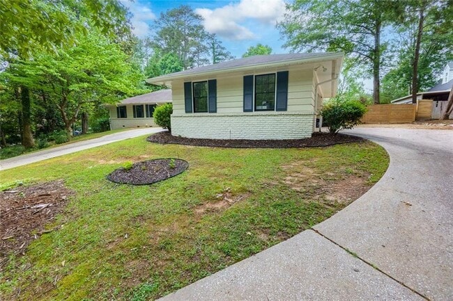 Photo - 7330 Hunters Branch Dr NE