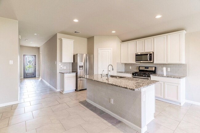 Photo - 7558 Highland Chase Dr