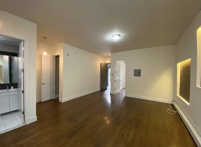 Photo - 88 Harman St Unit 2