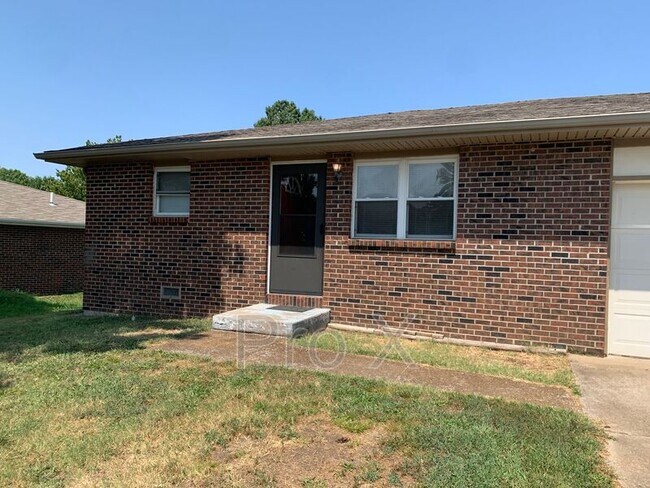 3833 College View Dr
